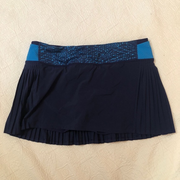 Lululemon Size 8 Tennis Skirt 